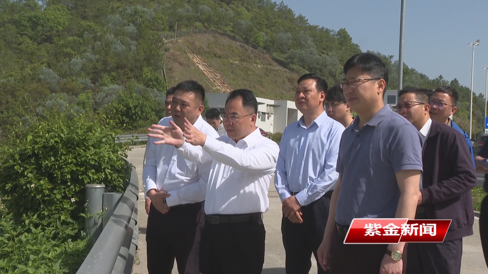 黄春彭督导检查蓝塘镇“百千万工程”<br/>强调紧扣节点合力攻坚
